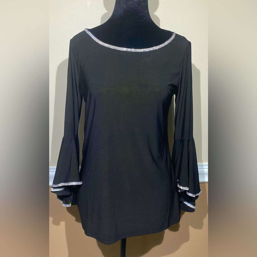 NY Collection top.